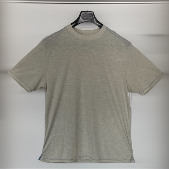 Tommy Bahama solid Color Short Sleeve Shirt - Picture 2 of 7